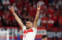 Турецького футболіста дискваліфікували за неспортивний жест