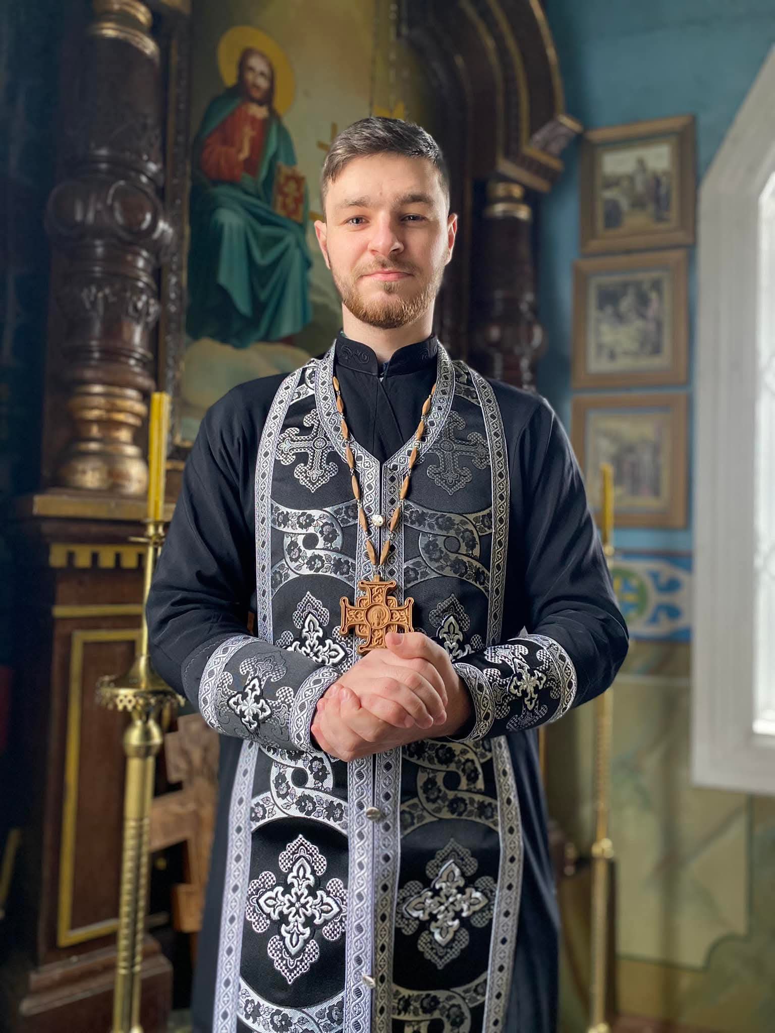 Священник ПЦУ Андрій Новосад.