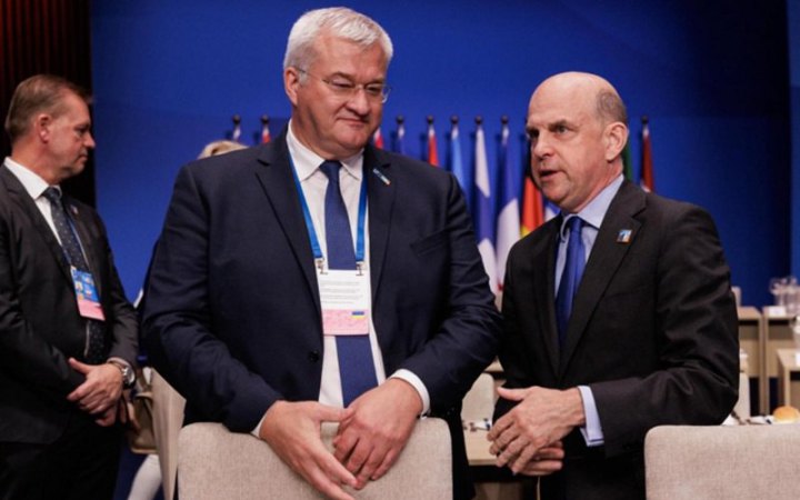 ​Сибіга взяв участь у міністерському засіданні Ради Україна-НАТО на саміті в Гаазі