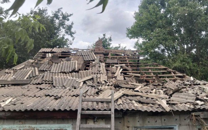 Внаслідок обстрілів Дніпропетровщини 2 людей отримали поранення