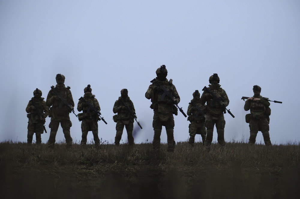 Українські військовослужбовці поблизу Куп'янська Харківської області, 9 листопада 2025 р.