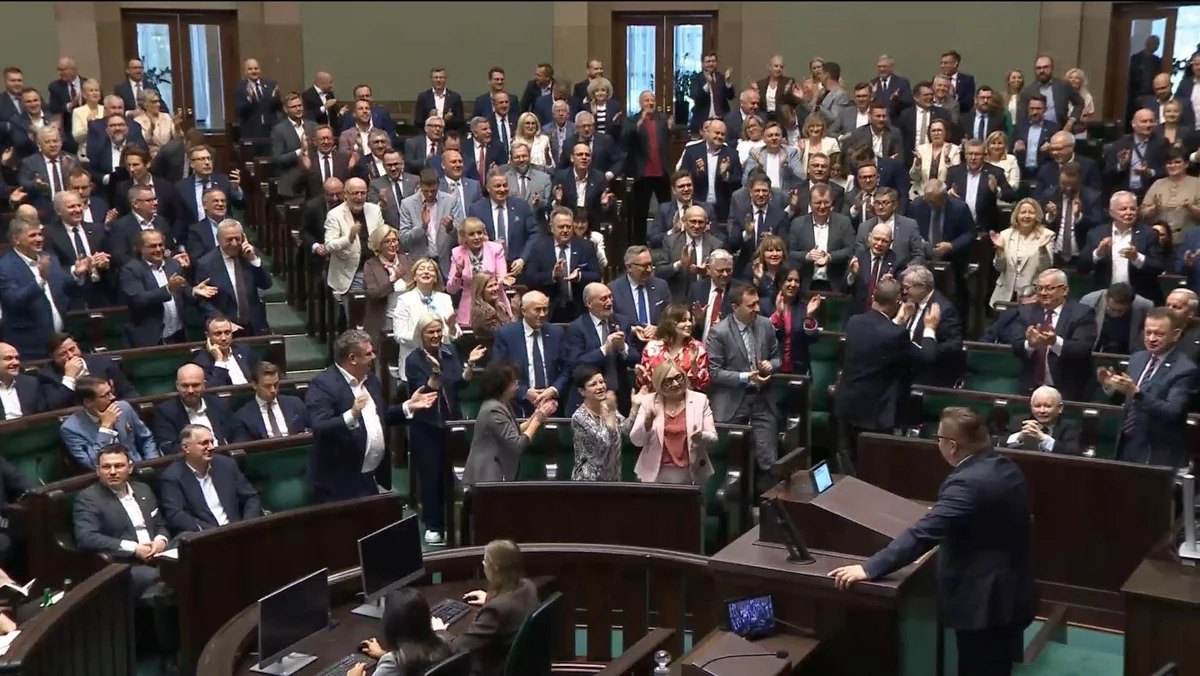 Депутати 'ПіС' відреагували на слова Славоміра Цвіка на адресу Ярослава Качинського щодо проведення маршу у Львові