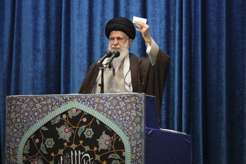 Верховный лидер Ирана отменил новогоднюю речь из-за коронавируса