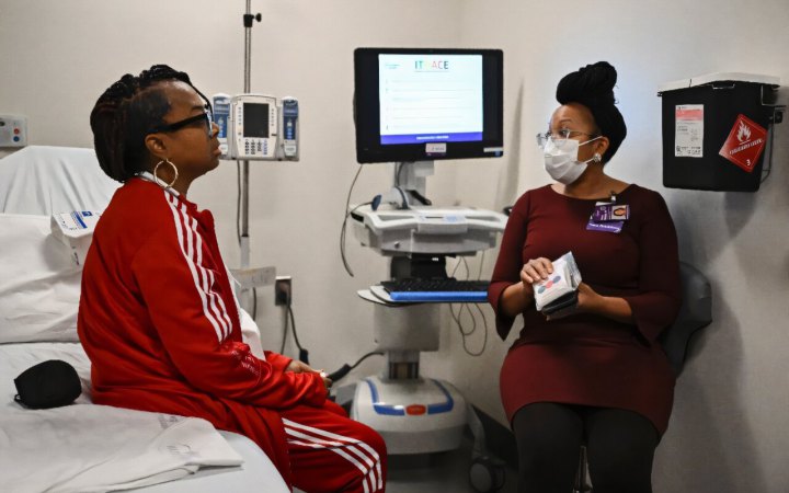 Американка прожила рекордні 130 днів зі свинячою ниркою