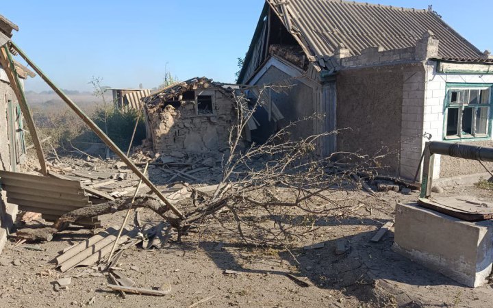 Ворог пошкодив будинки у селі на Херсонщині