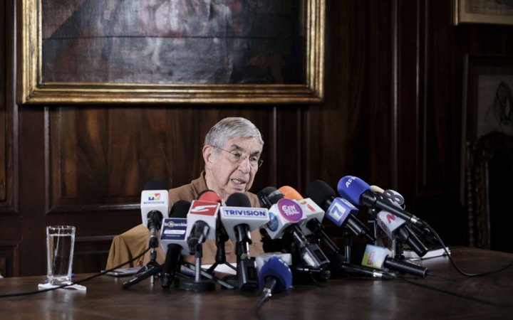 США анулювали візу лауреата Нобелівської премії миру та експрезидента Коста-Рики Оскара Аріаса