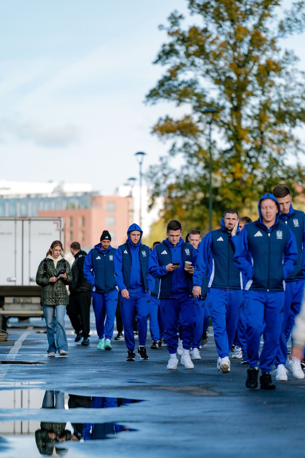 Гравці збірної України під час прогулянки