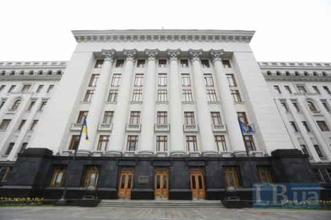 В АП пояснили заявление Порошенко о "безвизе" для крымчан