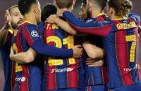 Руководство "Барселоны" урезало зарплату футболистам на 172 млн евро