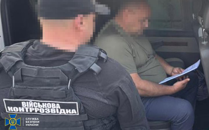 На Одещині у взаємодії з Сирським затримали командування батальйону за підозрою у розкраданні 100 млн гривень