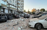 Росія провела четверту за дві доби атаку на Київ. Уламки впали на будинки та авто, загинула людина, є поранені (оновлення)