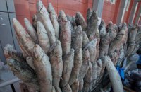 У Києві заборонили продавати в'ялену рибу через отруєння