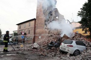 Вісім людей загинули внаслідок землетрусу на півночі Італії