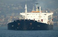 В Японском море тонет танкер с 782 тоннами мазута
