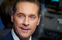 Вице-канцлер Австрии попал в скандал из-за российских денег на выборы