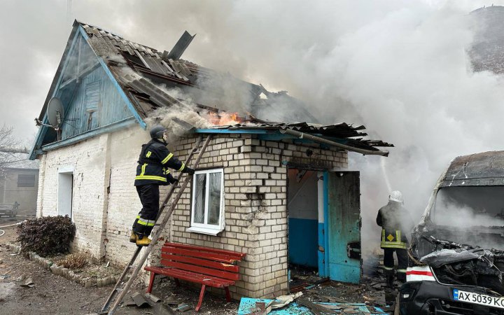 На Харківщині "шахед" пошкодив об'єкт інфраструктури, постраждали двоє людей
