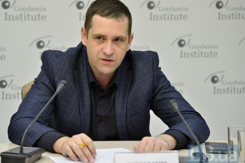 Експерт назвав провальною транспортну політику України в питанні Криму