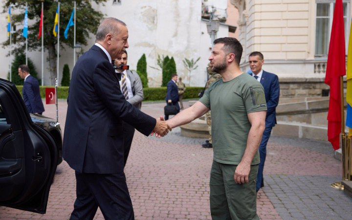 Зеленський поспілкувався з президентом Туреччини Ердоганом