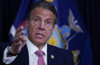 Губернатора Нью-Йорка обвинили в сексуальных домогательствах 