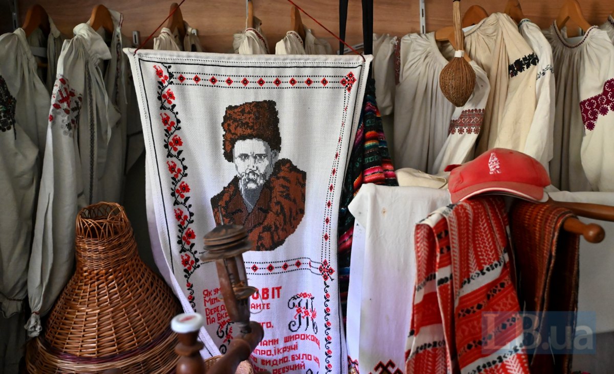 З колекції Миколи Жулинського