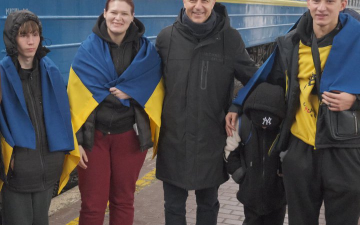 Україні вдалося повернути ще трьох дітей з тимчасово окупованої території