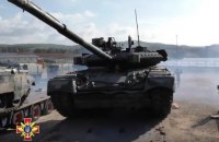 Украинские танки и БТРы прибыли в Германию на учения Combined Resolve Х
