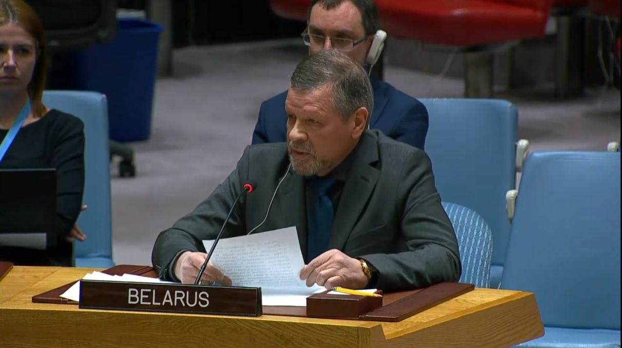 Постпред Білорусі в ООН Рибаков на засіданні, скликаному через передання Білорусі ядерної зброї від РФ.