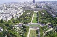 Во Франции запрещают обращение «мадемуазель»