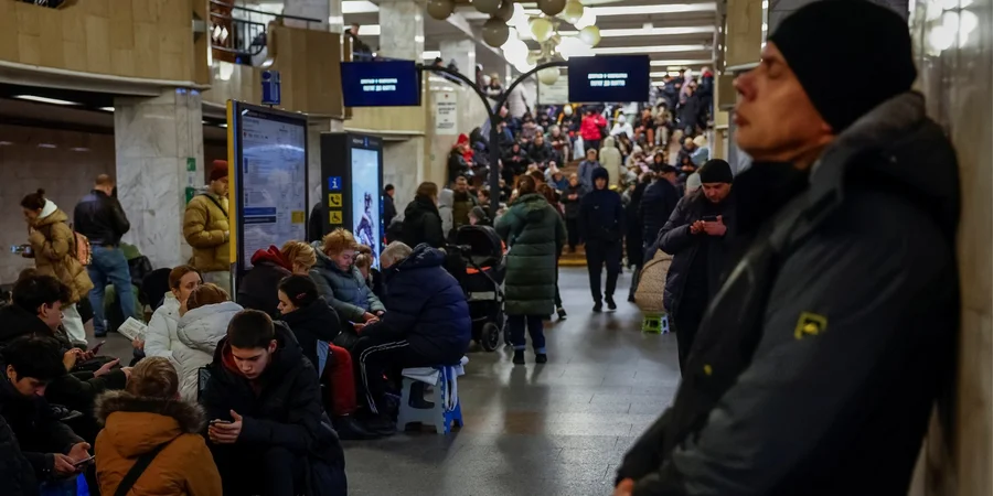 У метро Києва під час повітряної тривоги 