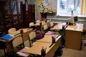 В Донецке закрывают украинские классы
