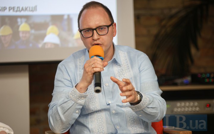 Єгор Перелигін, Міндовкілля: «Україна має найбільші в Європі запаси титанової сировини, ідеальної для металевої переробки США» 