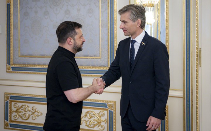 Зеленський обговорив із главою МЗС Литви посилення санкцій проти РФ та оборонне виробництво