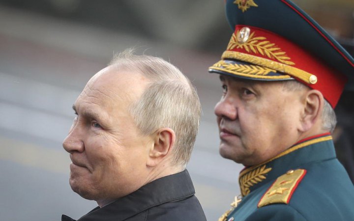 Російська воєнна машина все ще отримує багато грошей від нафти, – Bloomberg