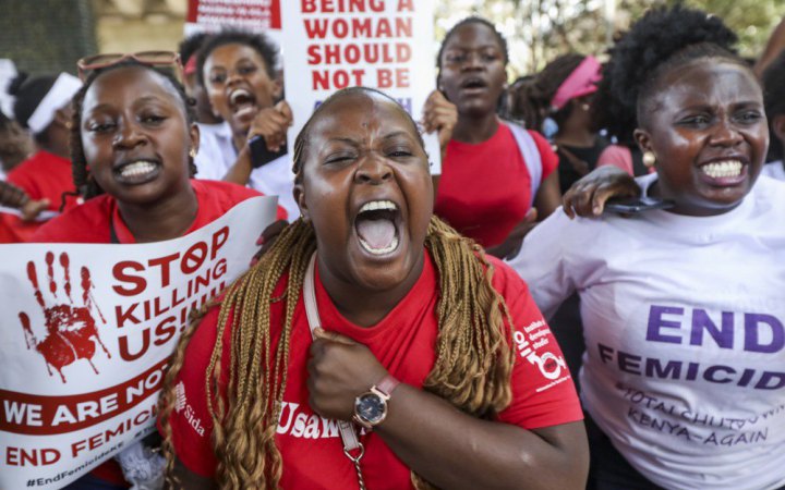 У Кенії протестують проти феміциду, на вулиці країни вийшли тисячі жінок