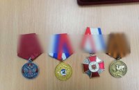 На КПВВ "Каланчак" затримали "ополченця Криму" з медалями від окупантів
