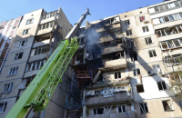 Кількість жертв удару по будинку в Святошинському районі збільшилася до 3