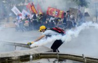 В Турции произошли новые столкновения демонстрантов с полицией