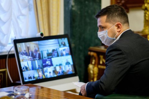 В Офісі президента пояснили, чому Зеленський перебуває у "Феофанії"