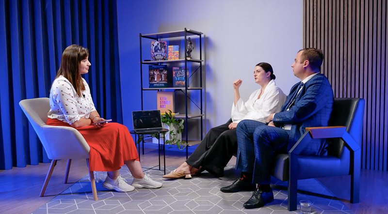  Ірина Андрейців, Анастасія Пристая і Євгеній Гончар