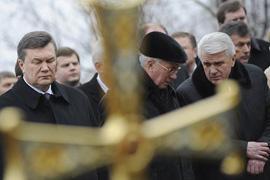 С Януковичем помолился весь украинский бомонд