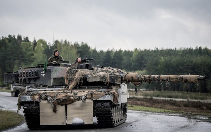 Майже всі поставлені Німеччиною танки Leopard-2 вийшли з ладу, – німецький депутат