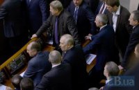 У власти плохой прикус, кровоточат десна и Бриони до самых гланд