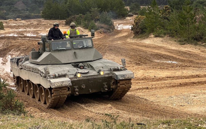 Міністр оборони Великої Британії підтвердив знищення в Україні танку Challenger 2
