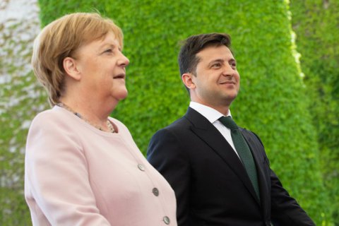 Зеленський і Меркель проведуть зустріч за вечерею в Берліні 