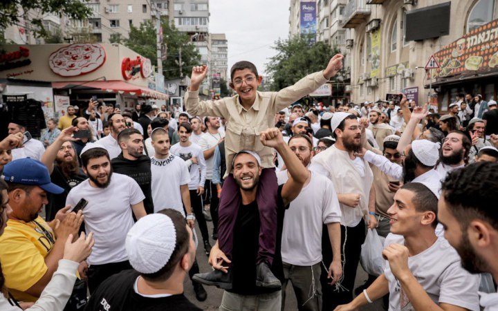 До Умані на святкування Рош га-Шана прибули майже 40 000 хасидів