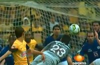 Мексиканский вратарь забил гол в "золотом" матче