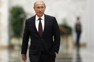 Путин возглавил рейтинг моральных авторитетов России