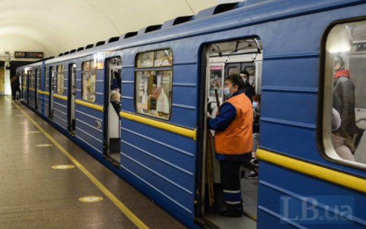 Поїзди метро у Києві рухатимуться із інтервалом 10 хвилин 
