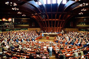 ПАРЄ закликає Януковича втрутитися в ситуацію навколо Тимошенко