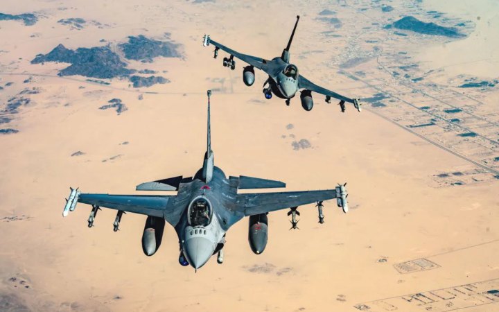 Радіо Свобода: місія НАТО “Східний вартовий” наразі не передбачає можливість збиття російських БпЛА над Україною